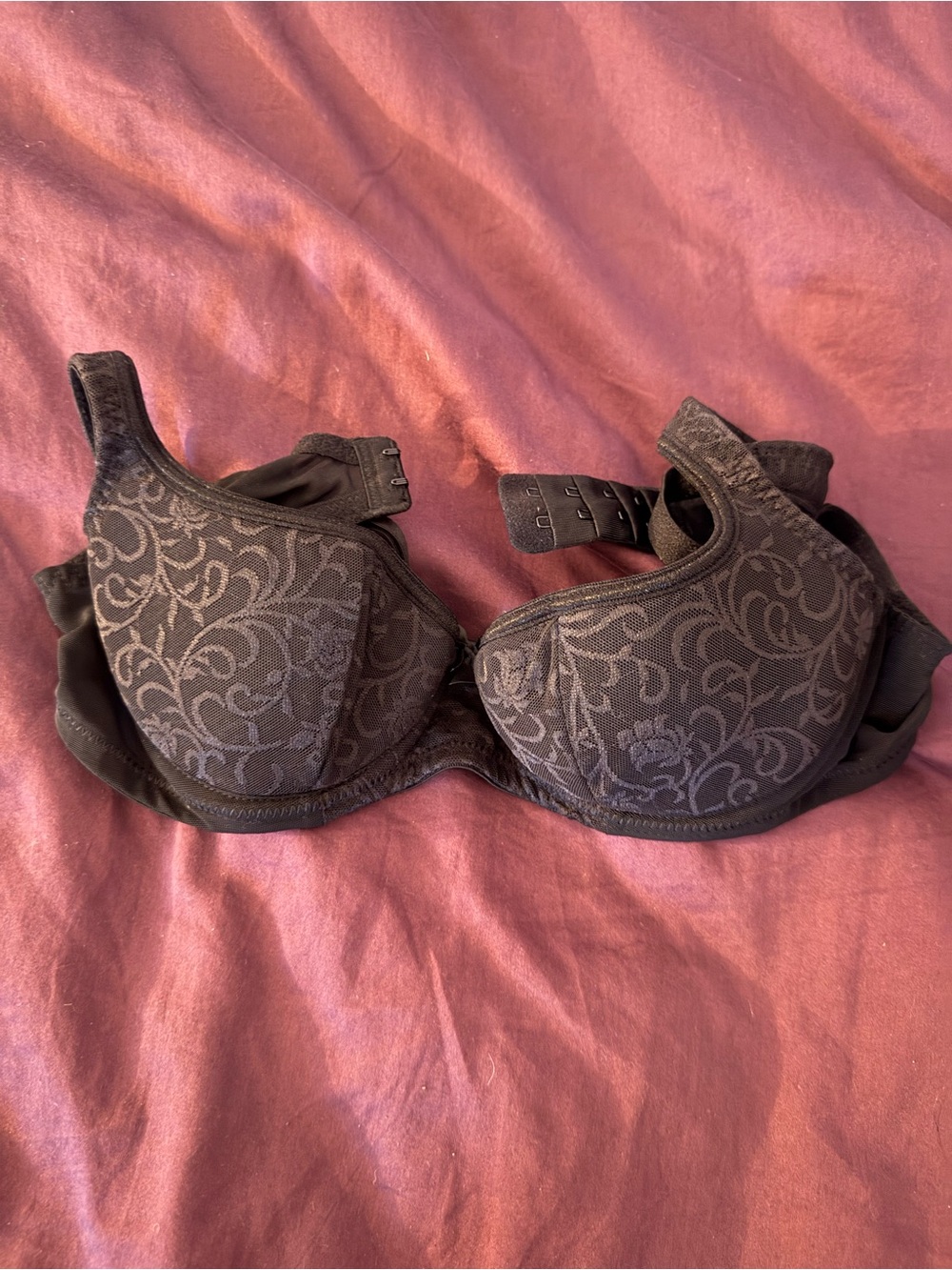 Black Floral Lace Underwire Bra 32B Padded Full Coverage